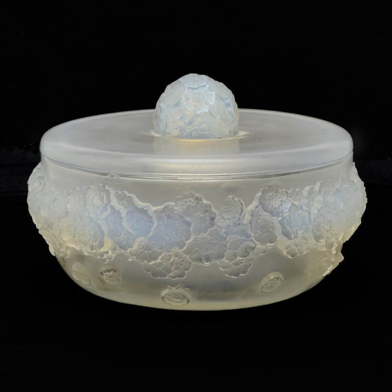 René Lalique - Primevères Opalescent Box