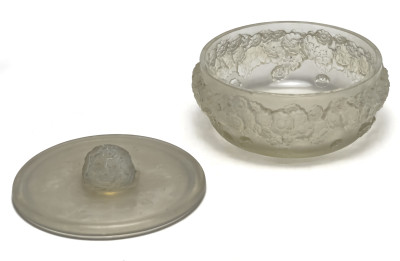 René Lalique - Primevères Opalescent Box