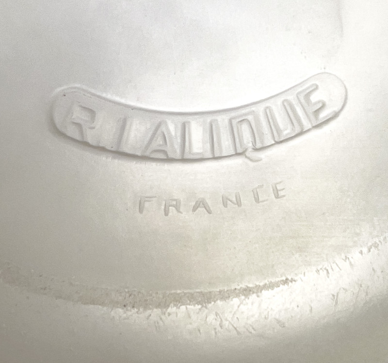 René Lalique - Primevères Opalescent Box