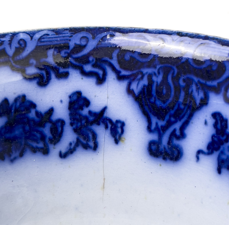 Flow Blue Serviceware, Group of 70+