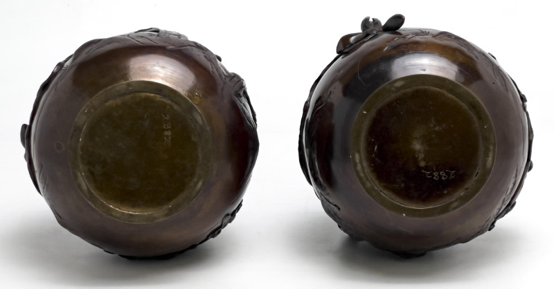 Japanese Meiji Bronze Vases, Pair