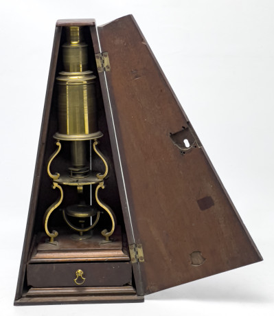 Culpeper Type Microscope in Original Pyramid Case