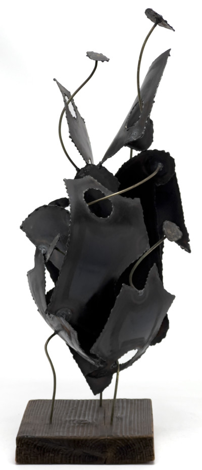 Unknown Artist - Geometric Sculpture