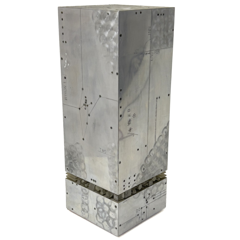 Clyde Lynds - Kinetic Light Box