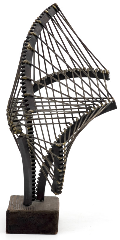 Unknown Artist - Geometric Sculpture