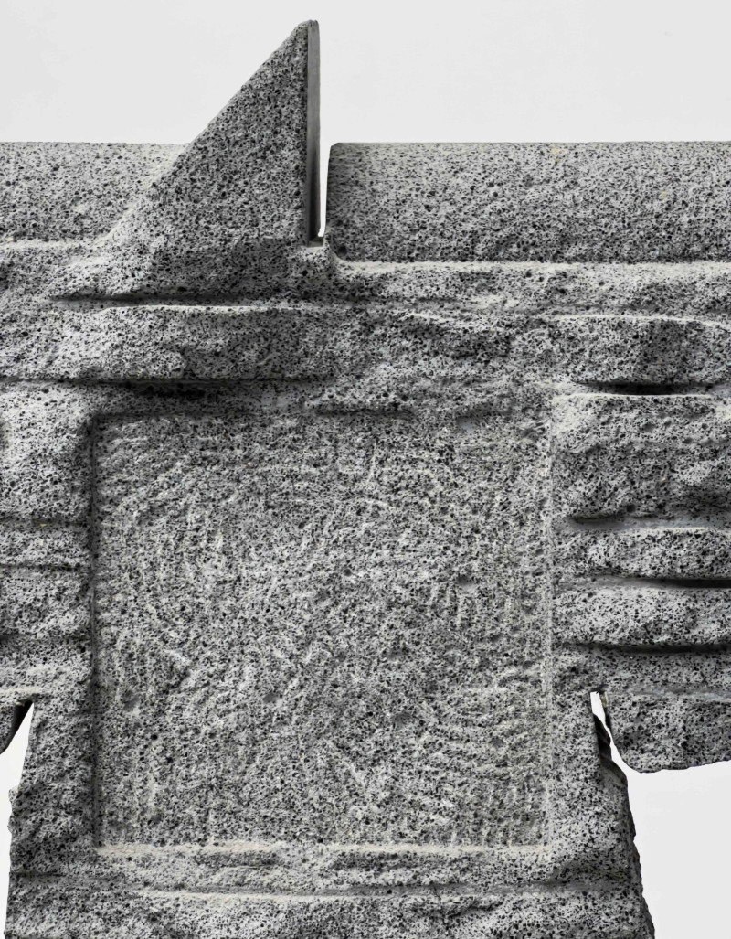 Clyde Lynds - Illuminated Sculpture