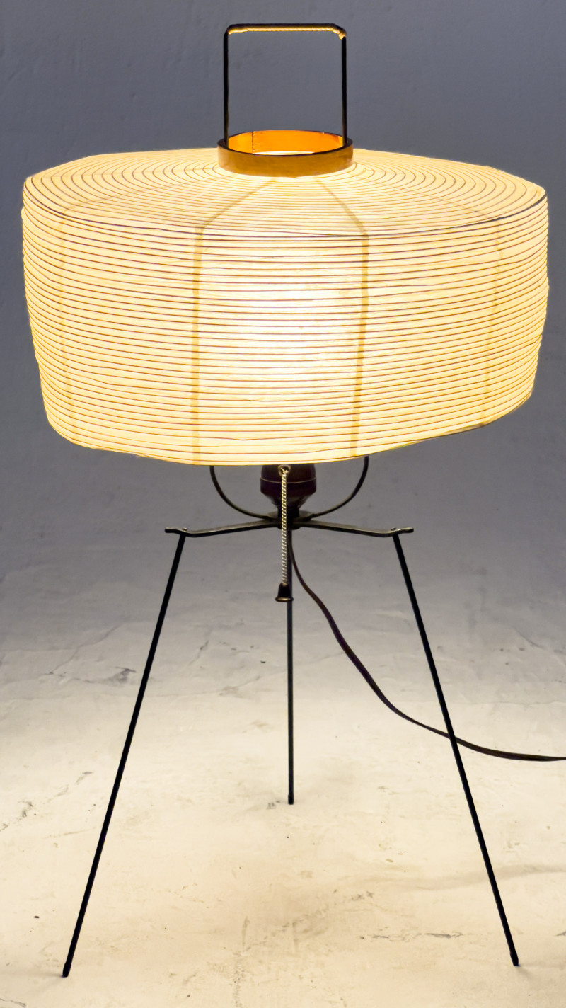 Isamu Noguchi - Akari Lamps
