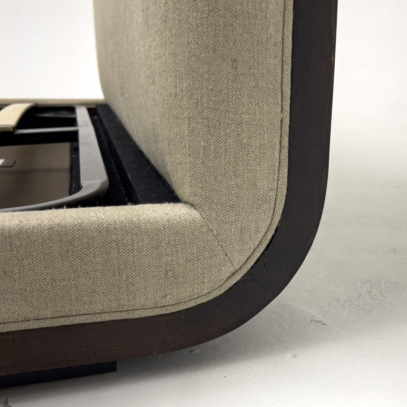 Calvin Klein - Queen Sleigh Bed