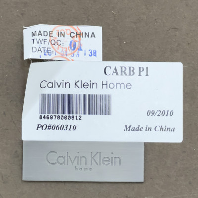 Calvin Klein - Queen Sleigh Bed