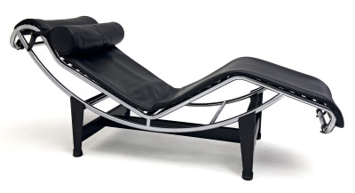 Le Corbusier (Charles-Édouard Jeanneret, Pierre Jeanneret, Charlotte Perriand) - LC4 Chaise Lounge