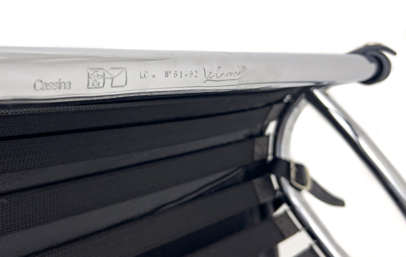 Le Corbusier (Charles-Édouard Jeanneret, Pierre Jeanneret, Charlotte Perriand) - LC4 Chaise Lounge