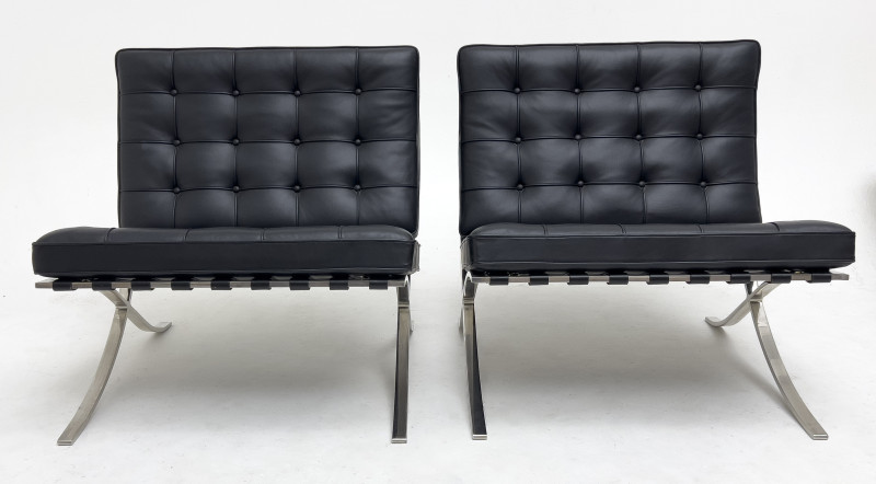 Ludwig Mies van der Rohe - Barcelona Chairs, Pair