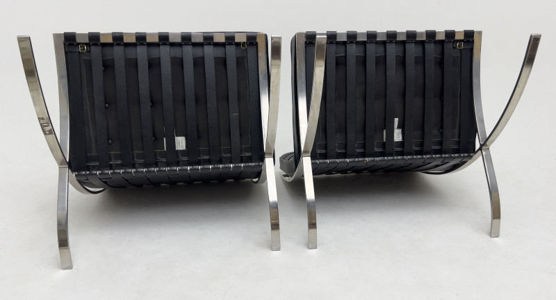Ludwig Mies van der Rohe - Barcelona Chairs, Pair