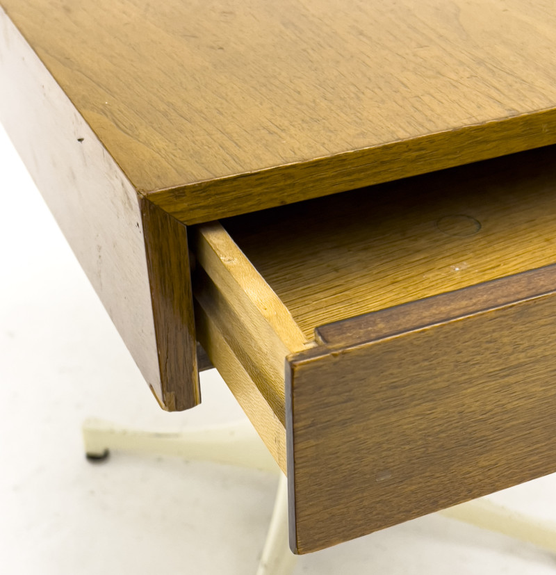 George Nelson - Pedestal End Tables, Pair