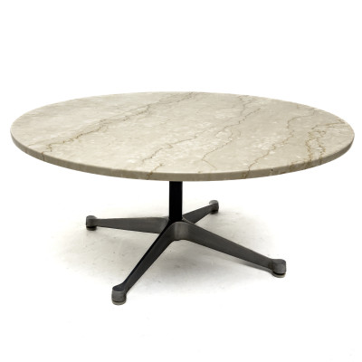 Image for Lot Charles and Ray Eames - Herman Miller Coffee Table