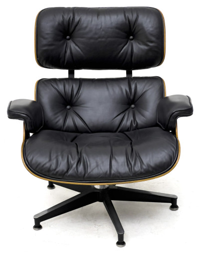 Charles and Ray Eames - Eames Lounge Chair
