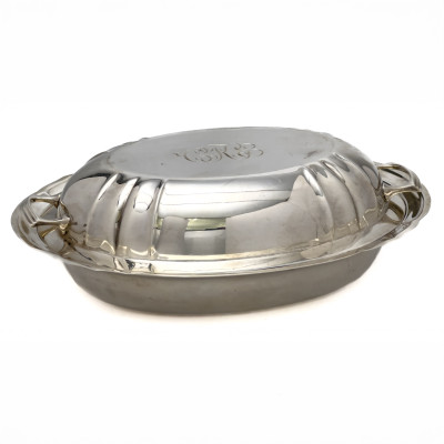Image for Lot Reed & Barton - Sterling Silver Newport Covered Dish
