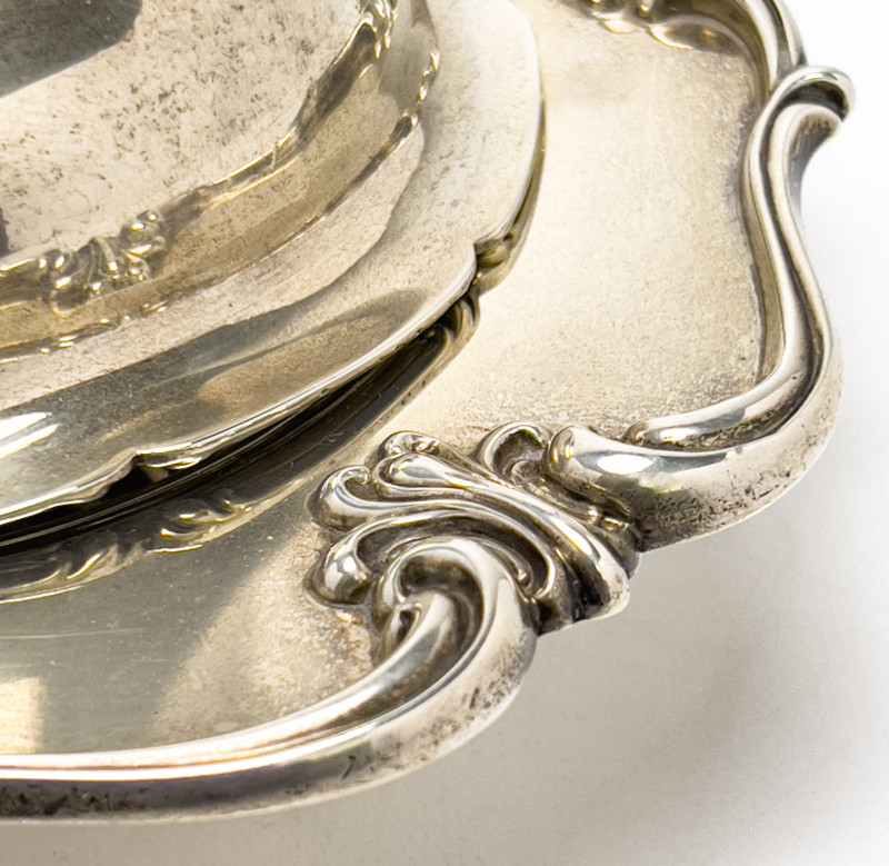 Bailey, Banks &amp; Biddle - Sterling Silver Covered Dish