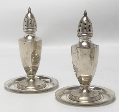 Sterling Serviceware, Group of 22