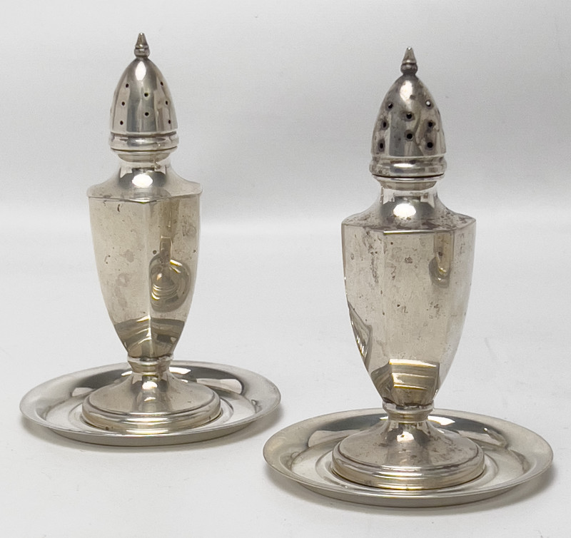 Sterling Serviceware, Group of 22