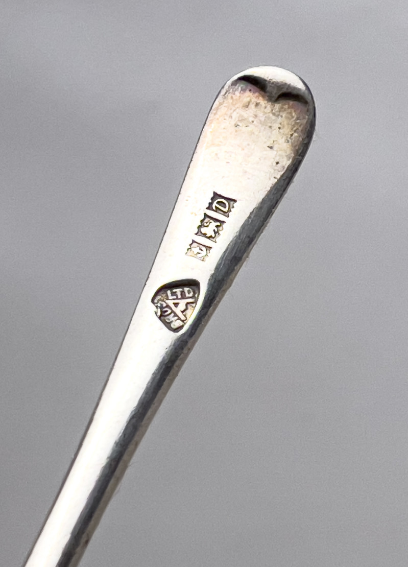 Salt and Pepper Shaker, Salt Cellars, and Other Accessories, Group of 35+