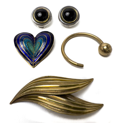 Tiffany &amp; Co. - Paloma Picasso and Others - Earrings, Brooches, and Key Chain, Group of 5