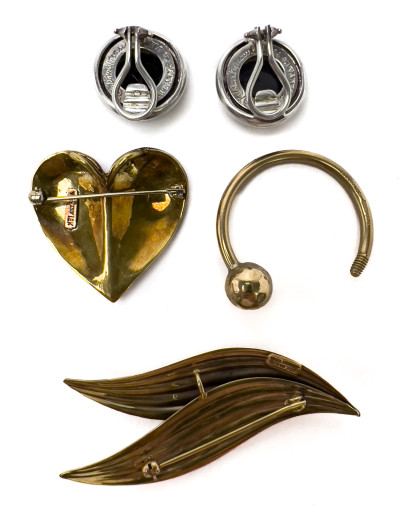 Tiffany &amp; Co. - Paloma Picasso and Others - Earrings, Brooches, and Key Chain, Group of 5
