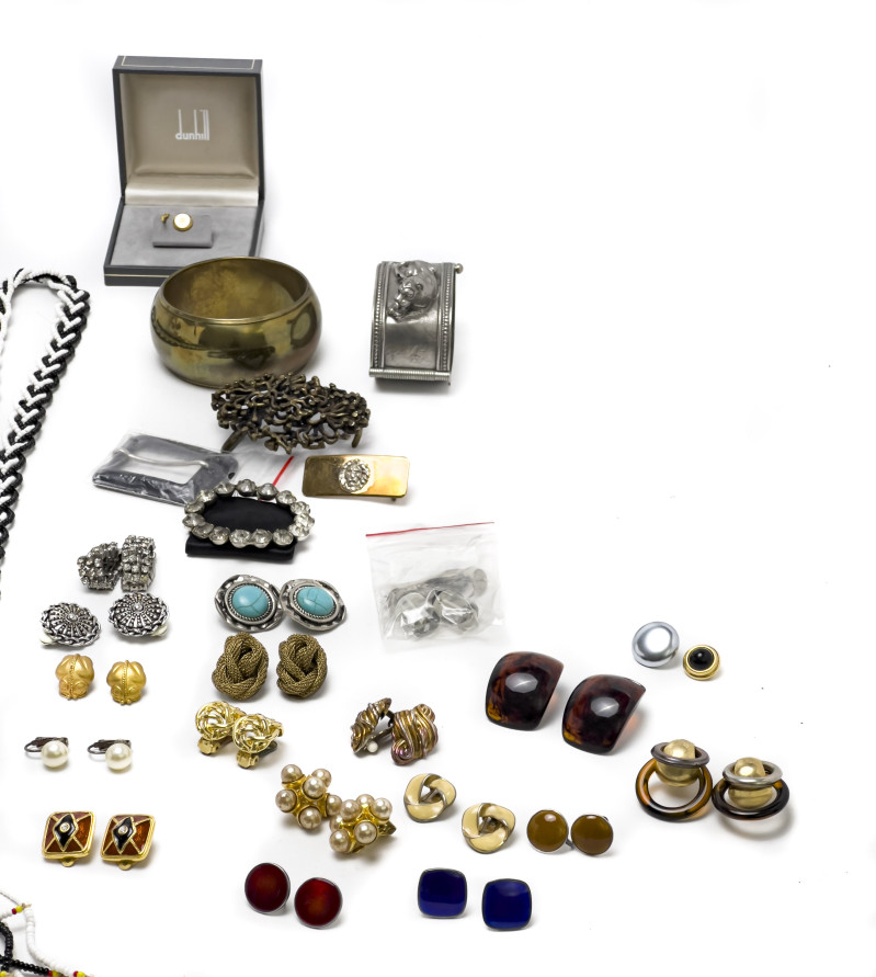 Costume Jewelry, Group of 100+