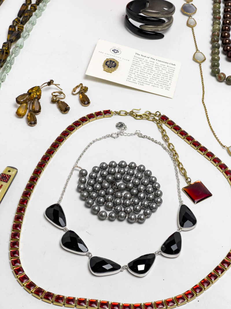 Costume Jewelry, Group of 100+