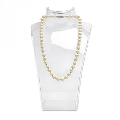 Image for Lot Pearl Necklace with White Gold Clasp