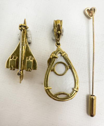 Gold and Mabe Pearl Pendant and Pins, Group of 3