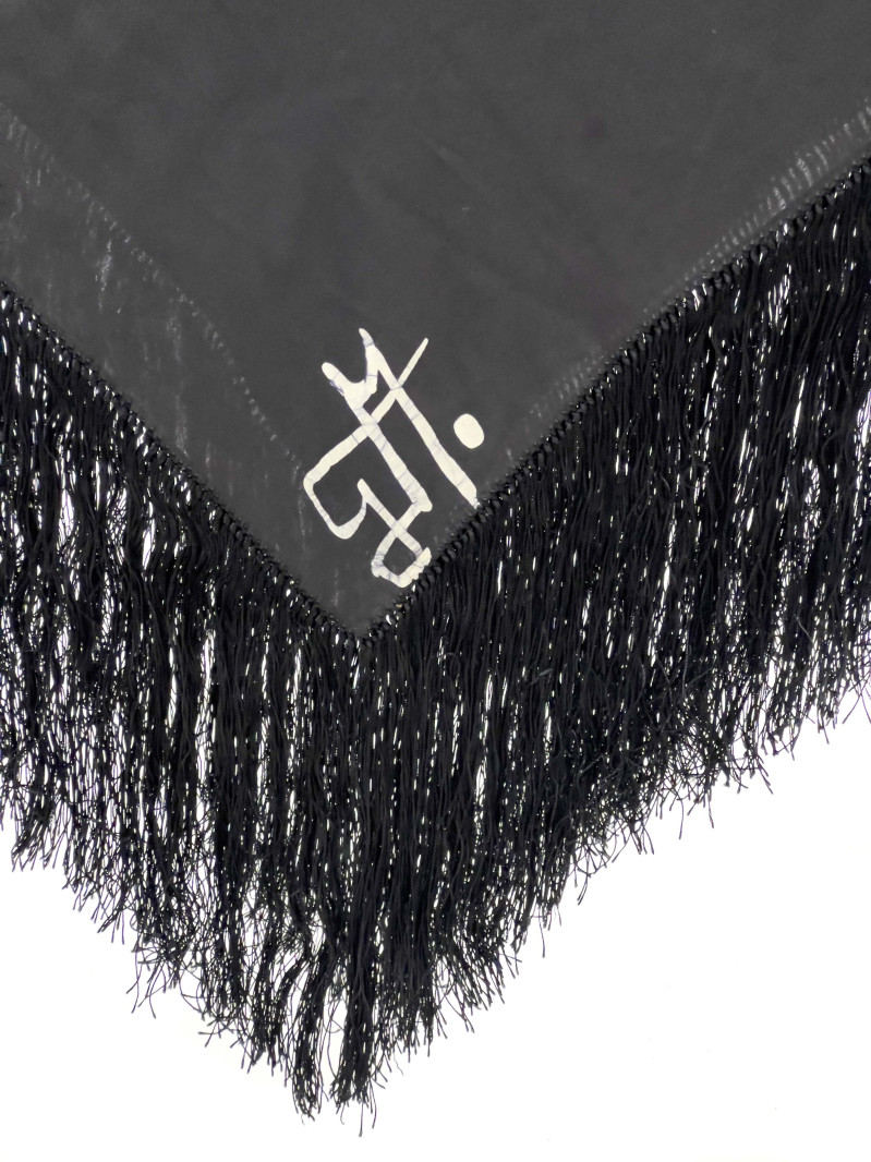 Two Shawls and an Obi