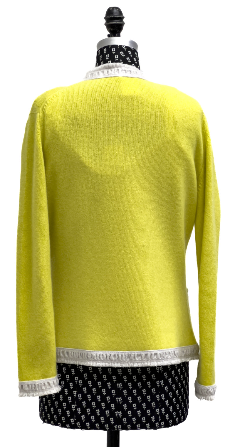 Chanel - Sweater Set