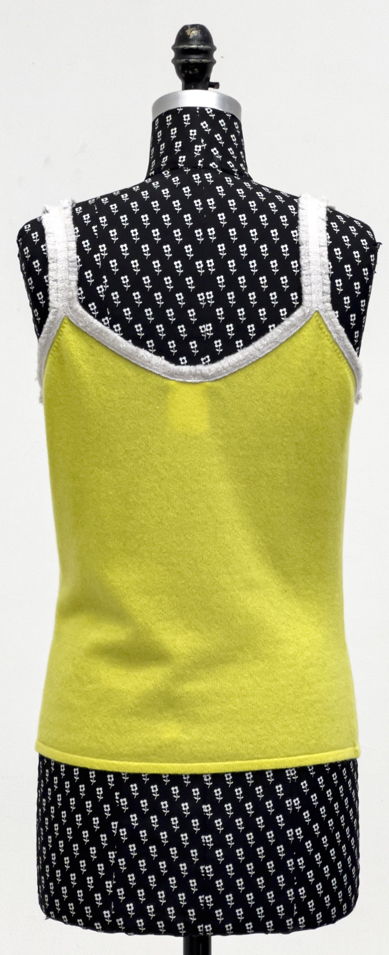 Chanel - Sweater Set