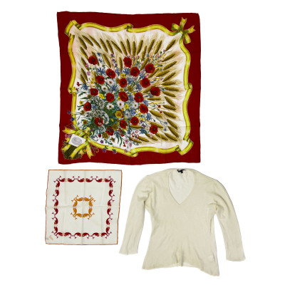 Image for Lot Gucci - Scarf, Pocket Square, and Sweater
