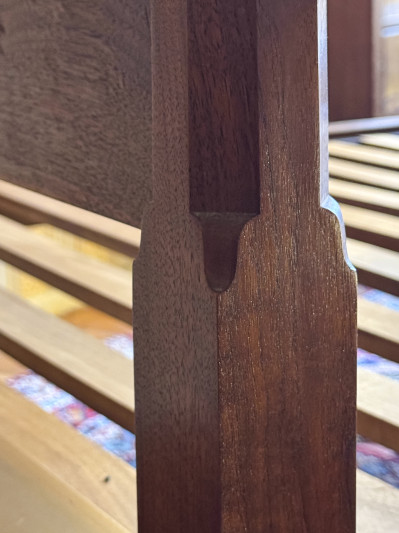 Irion Co. Furniture Makers - Pencil Post Canopy Bed