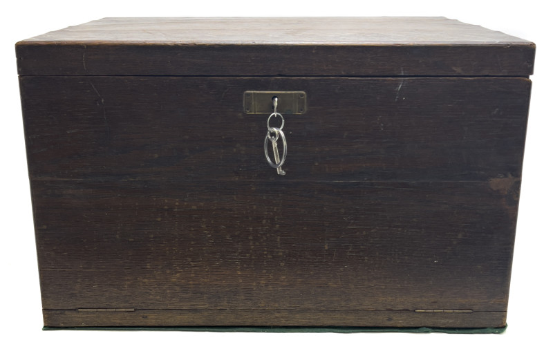 Silver Flatware Oak Storage Chest