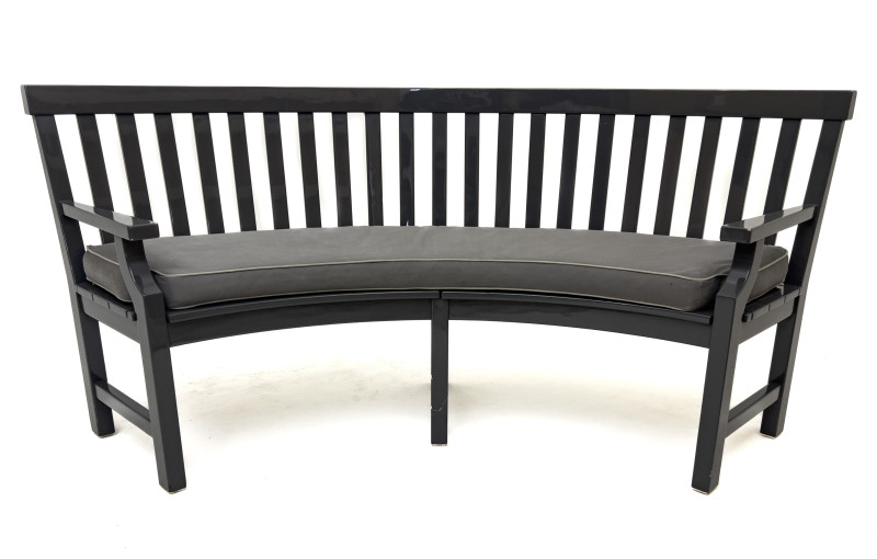 Weatherend  - Quarter Circle Settee