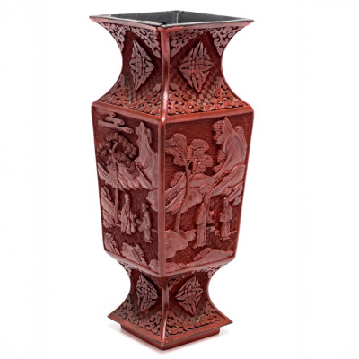Image for Lot Chinese Cinnabar Vase