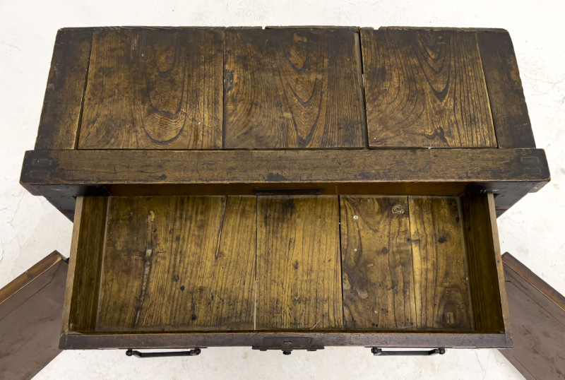 Japanese Tansu Chest