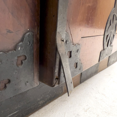 Japanese Tansu Chest