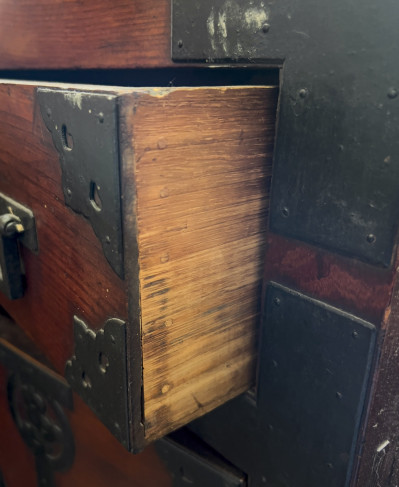 Japanese Tansu Chest
