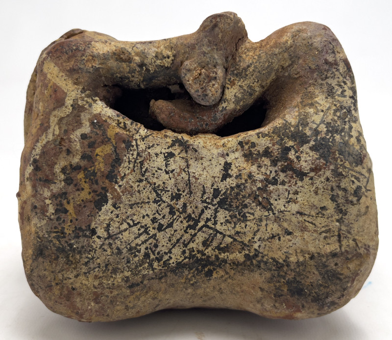 Pre-Columbian Terracotta Seated Figure