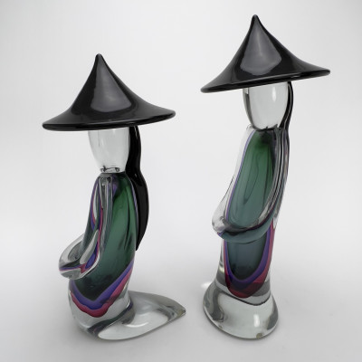 Luigi Onesto - Two Murano Sommerso Figures with Asian Conical Hats