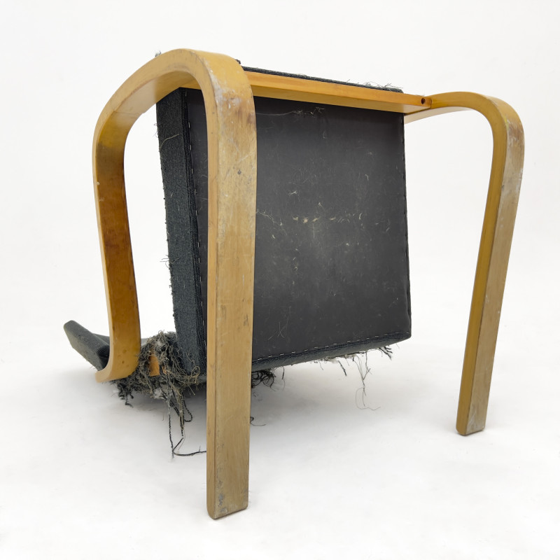 Alvar Aalto - High Back Lounge Chair