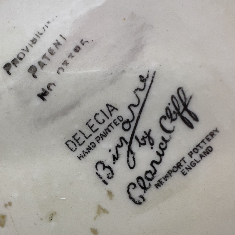 Clarice Cliff - Bizarre Isis Vase and Gaiety Basket