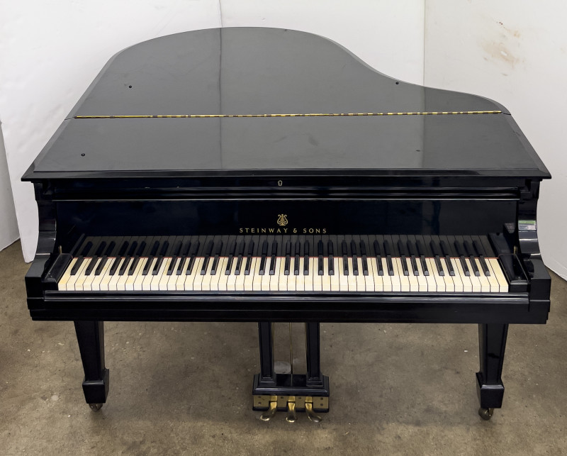 Steinway and Sons Baby Grand Piano, Model O
