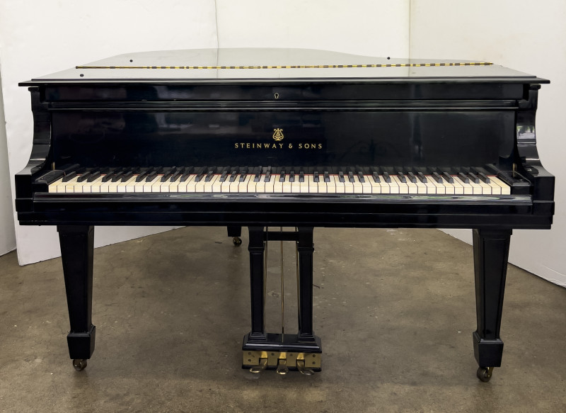 Steinway and Sons Baby Grand Piano, Model O