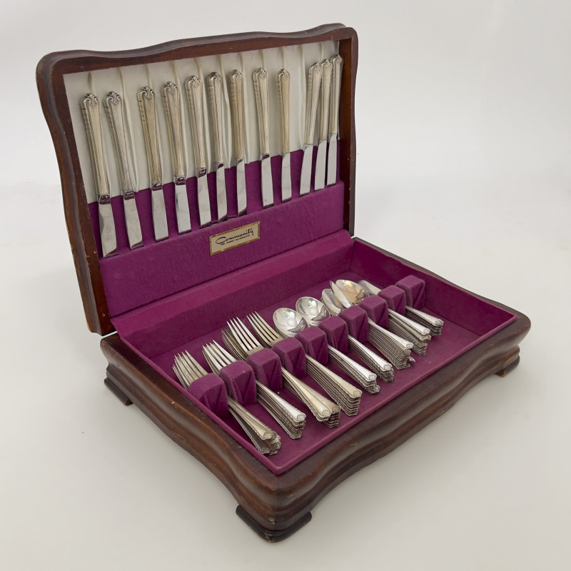 Rogers Bros Moonbeam Silver Flatware