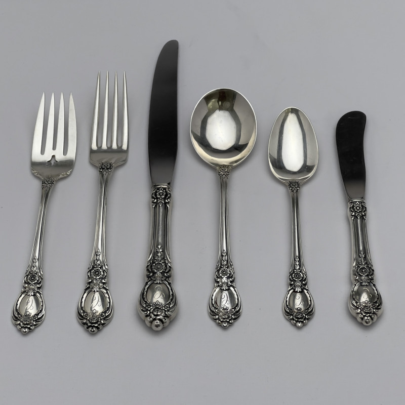 Oneida Heirloom Sterling - Stanton Hall Flatware for 8